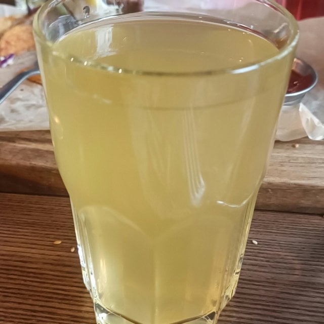 Жёлтый Чемоданчик