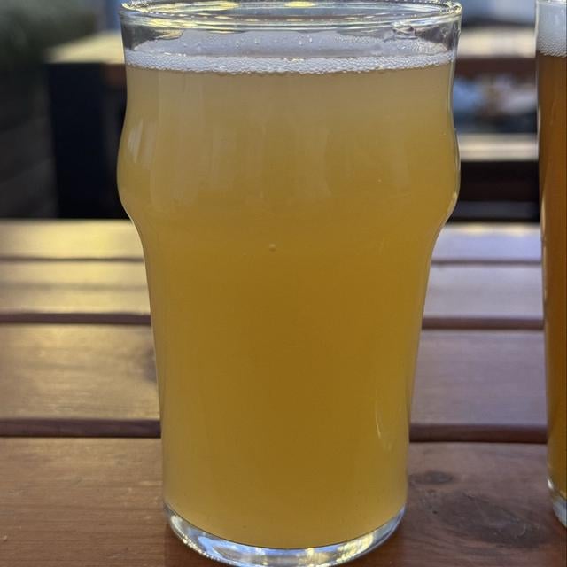 Blanche A'la Citronnelle